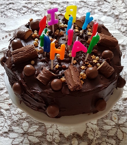 Nigella Birthday Cake.jpg