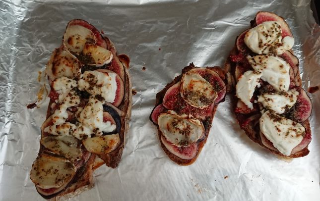 Goats cheese and figs Mk2.jpg